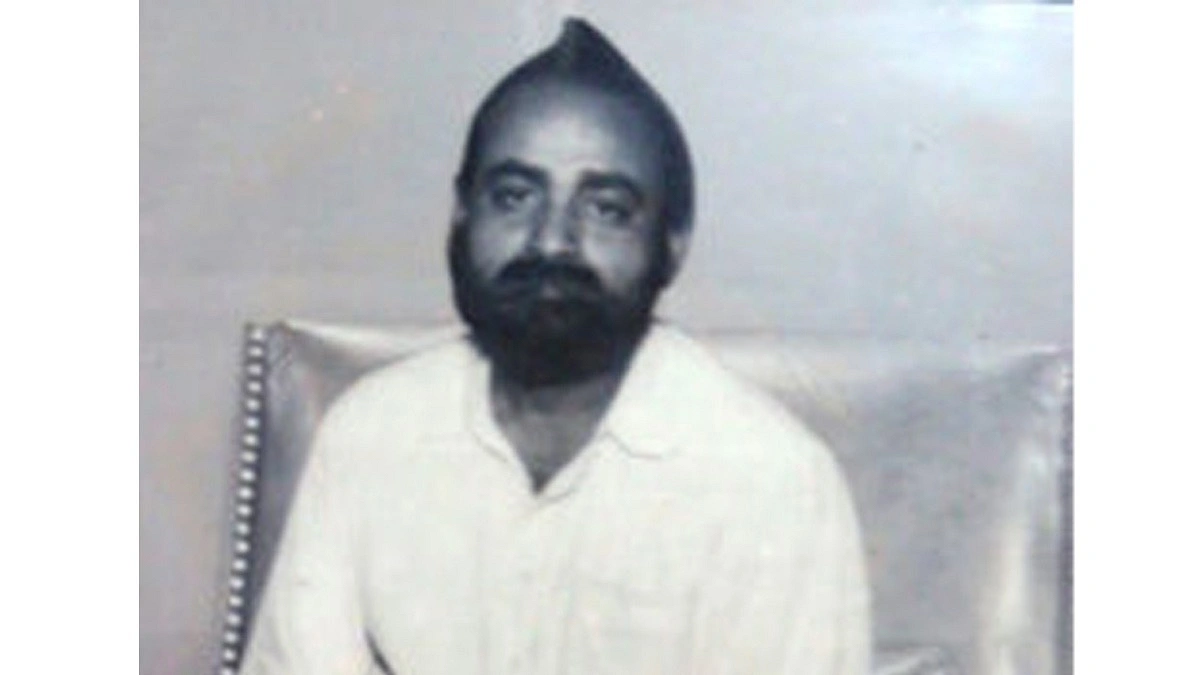 কলকাতায় সোহরাওয়ার্দী অ্যাভিনিউর নাম বদলে রাখা হলো গোপালের নামে