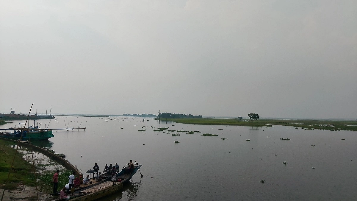 সরাইলে তিতাস নদীর ওপর সেতুর অপেক্ষায় যুগ যুগ