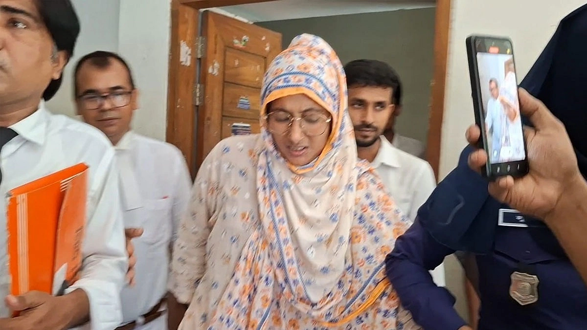 গ্রেপ্তার মডেল মিষ্টির প্রশ্ন, মুক্তিযোদ্ধার সন্তান হওয়া কি অপরাধ
