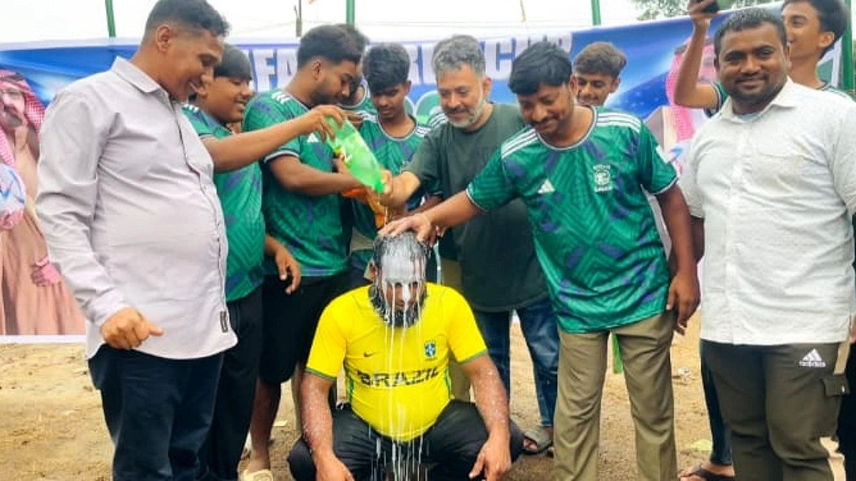দুধ দিয়ে গোসল করে ব্রাজিল ত্যাগ, যোগ দিলেন সৌদিতে