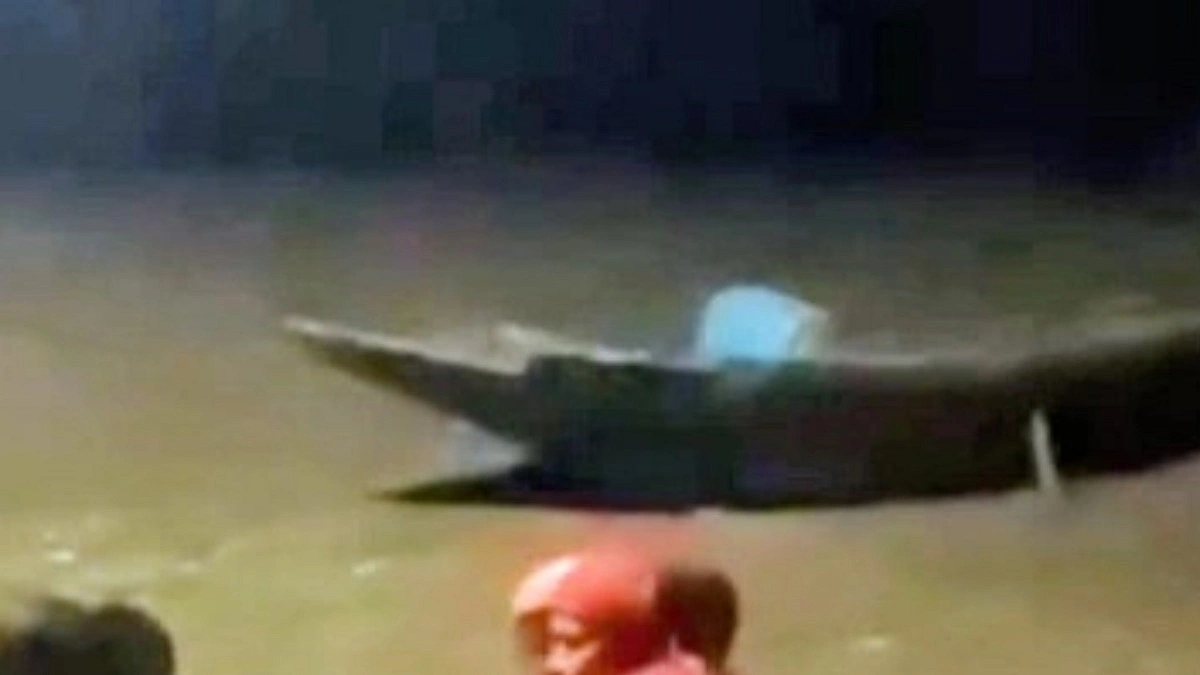 সুন্দরবনের শ্যালা নদীতে নারীকে টেনে নিয়ে গেল কুমির