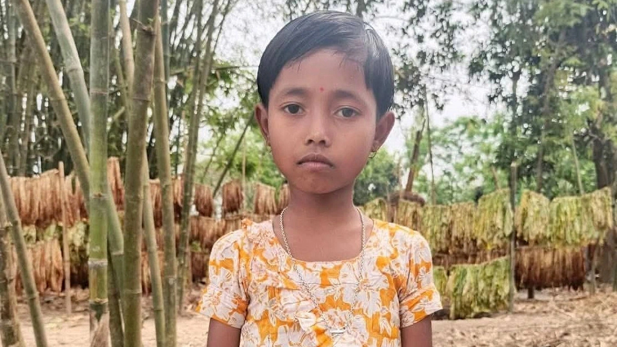 নন্দিনীর বস্তাবন্দি দেহ মিলল ক্ষেতের মাটি খুঁড়ে