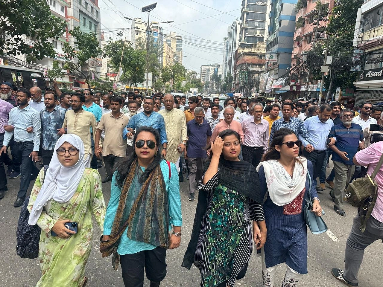 বিএনপি ও অঙ্গ সংগঠনের উদ্যোগে আয়োজিত বিক্ষোভ মিছিলে