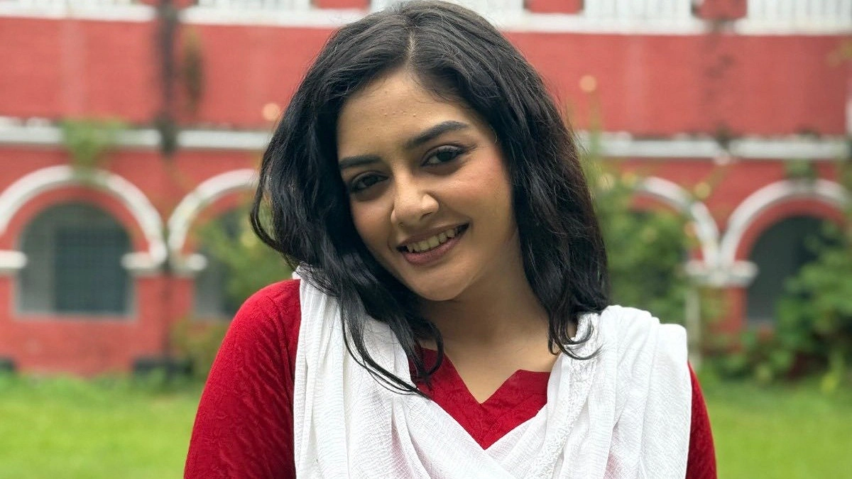 বিয়ে করে অভিনয় ছাড়লেন সায়মা