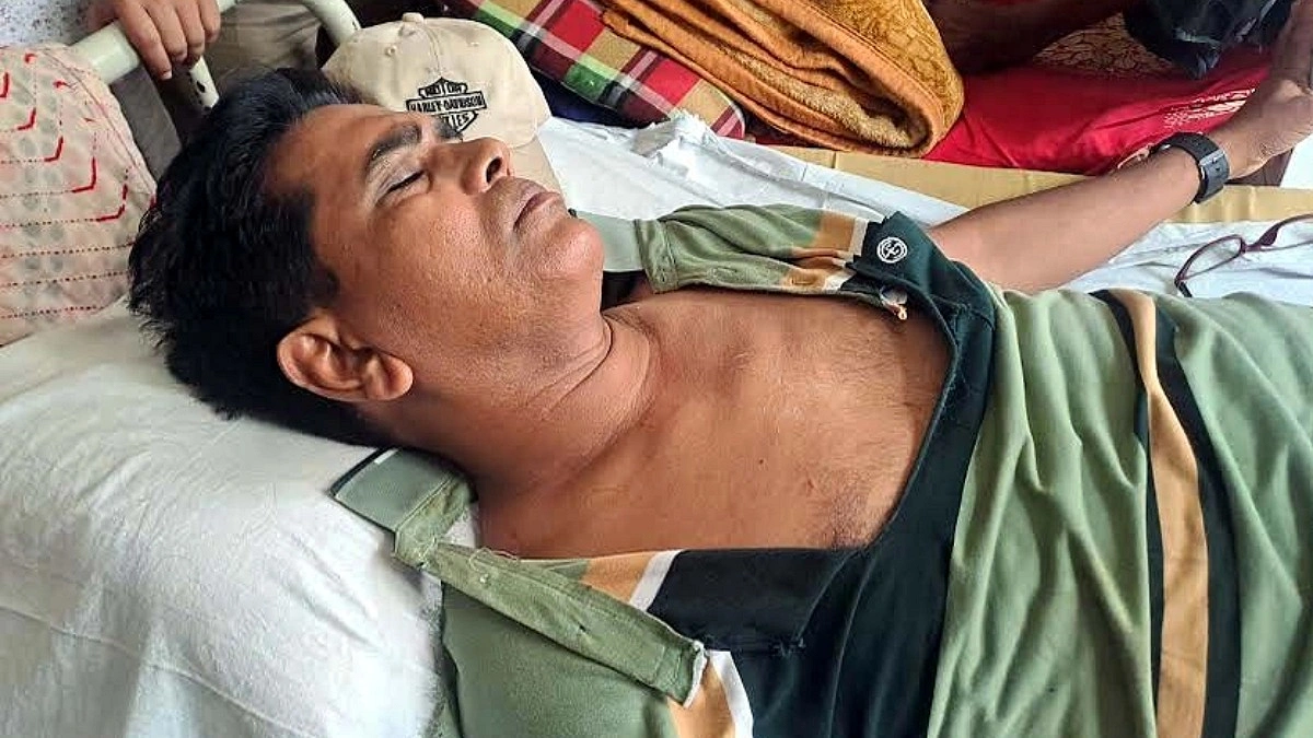শরণখোলায় স্কুলশিক্ষকের ওপর হামলা