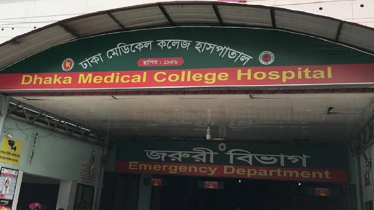 রাজধানীতে সিনিয়র-জুনিয়র দ্বন্দ্বে ছুরিকাঘাতে স্কুল শিক্ষার্থী আহত
