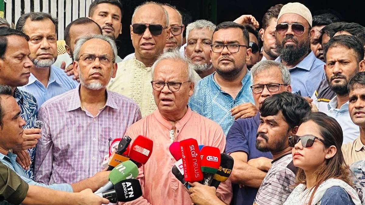 কচুরিপানার মধ্যে উঁকি দিচ্ছে ফ্যাসিস্ট আ.লীগ: রিজভী