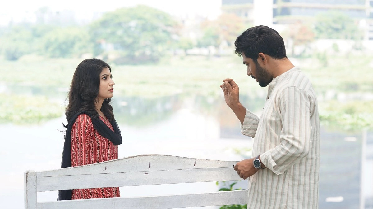 ঈদের নাটকের ভিড়ে ‘বই পোকা’