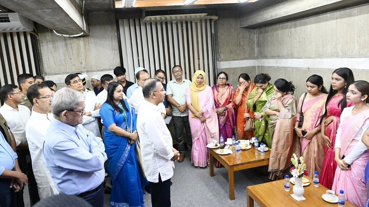 প্রধানমন্ত্রীর সঙ্গে ‘মায়ের ডাক’ সদস্যদের সাক্ষাৎ