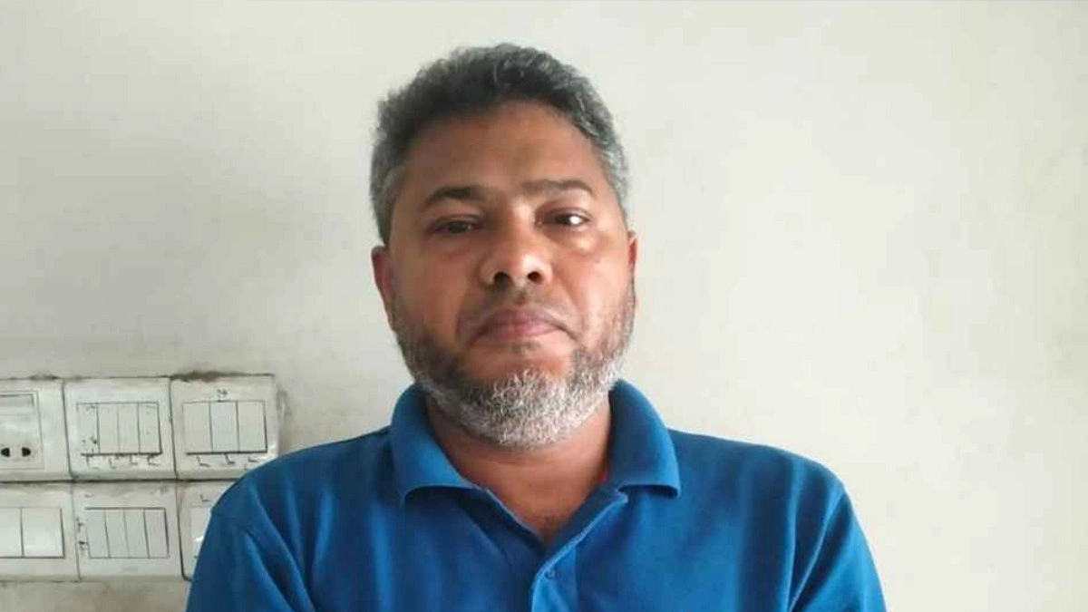 ইমামতি করে পুলিশের চোখ ফাঁকি, শেষ রক্ষা হলো না