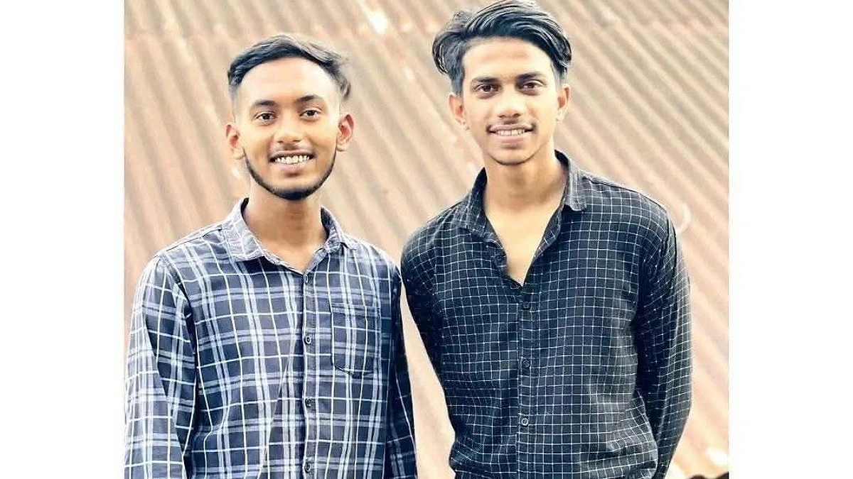 সীতাকুণ্ড থেকে ফেরার পথে ট্রাকচাপায় প্রাণ গেল দুই বন্ধুর