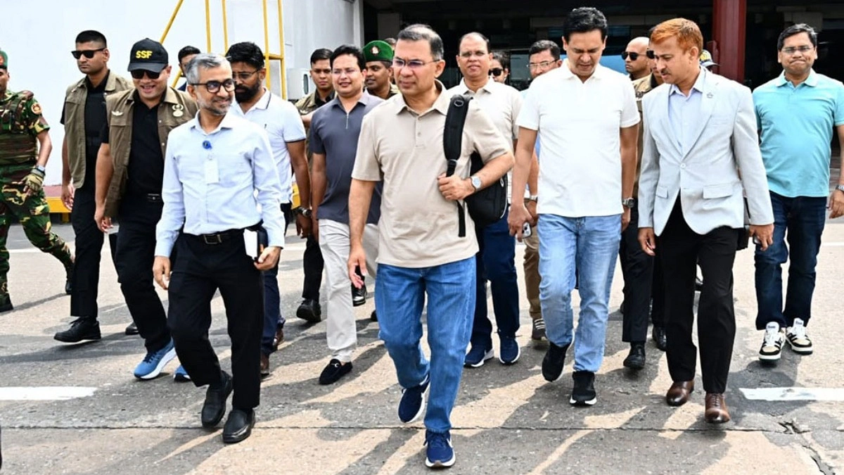 মৌলভীবাজারের পথে প্রধানমন্ত্রী