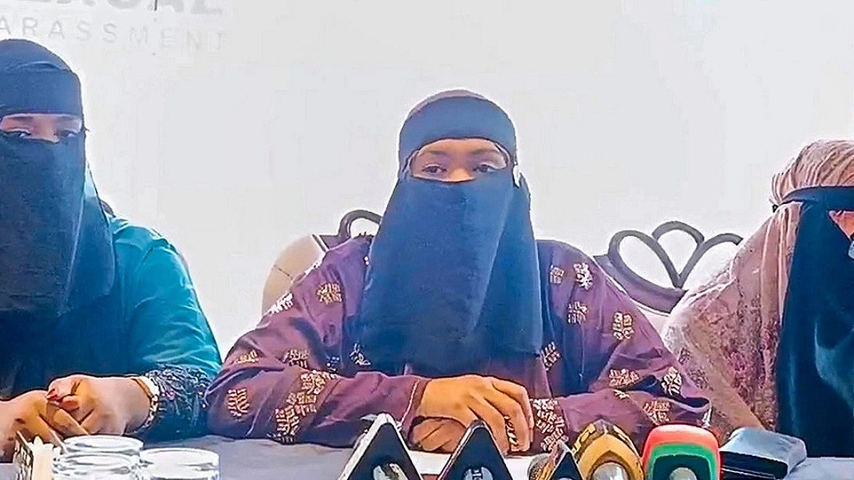 মদের বারে এনসিপি নেতার ‘সাংগঠনিক বৈঠক’ গড়াল আদালতে