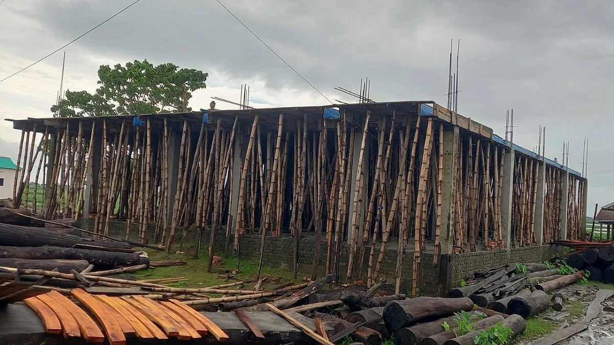 সরকারি খাস জমিতে বহুতল ভবন নির্মাণে তোড়জোড়, তদন্তে প্রশাসন