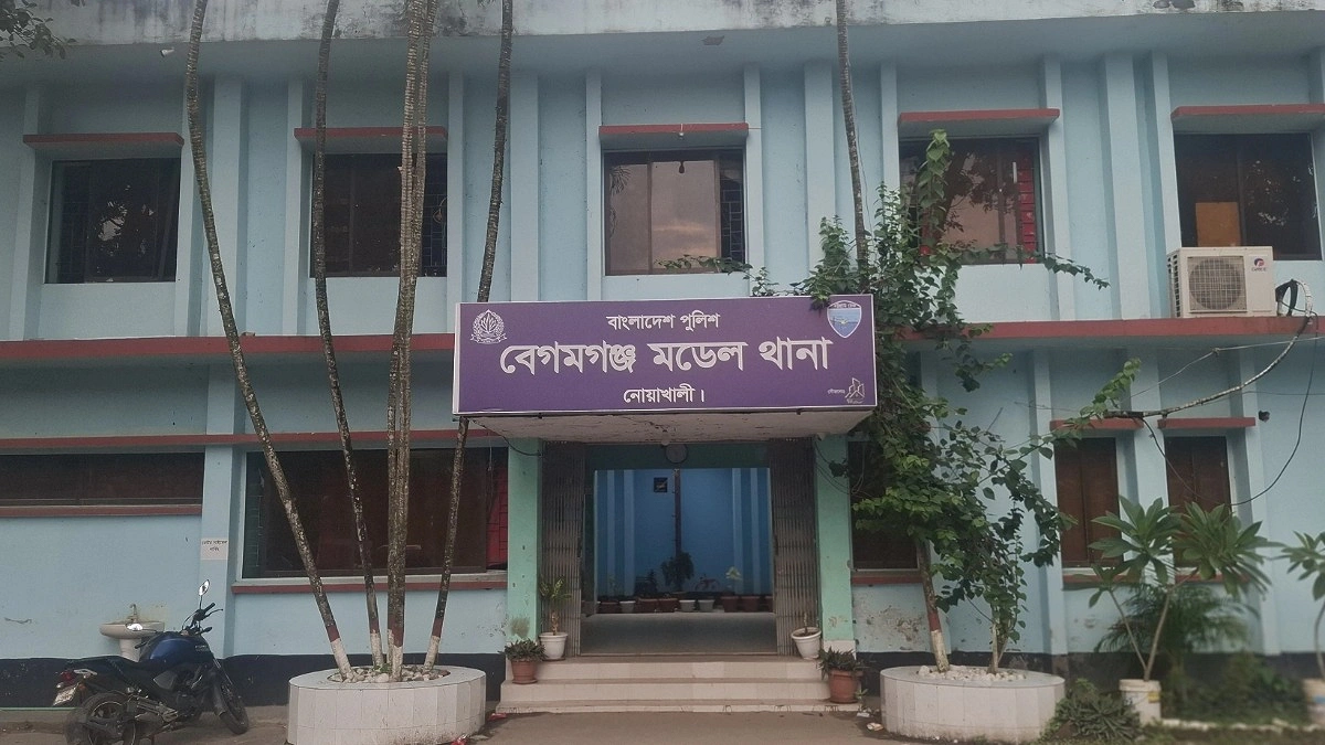 আলমারিতে লুকিয়ে ছিল সাপ, কামড়ে প্রাণ গেল গৃহবধূর