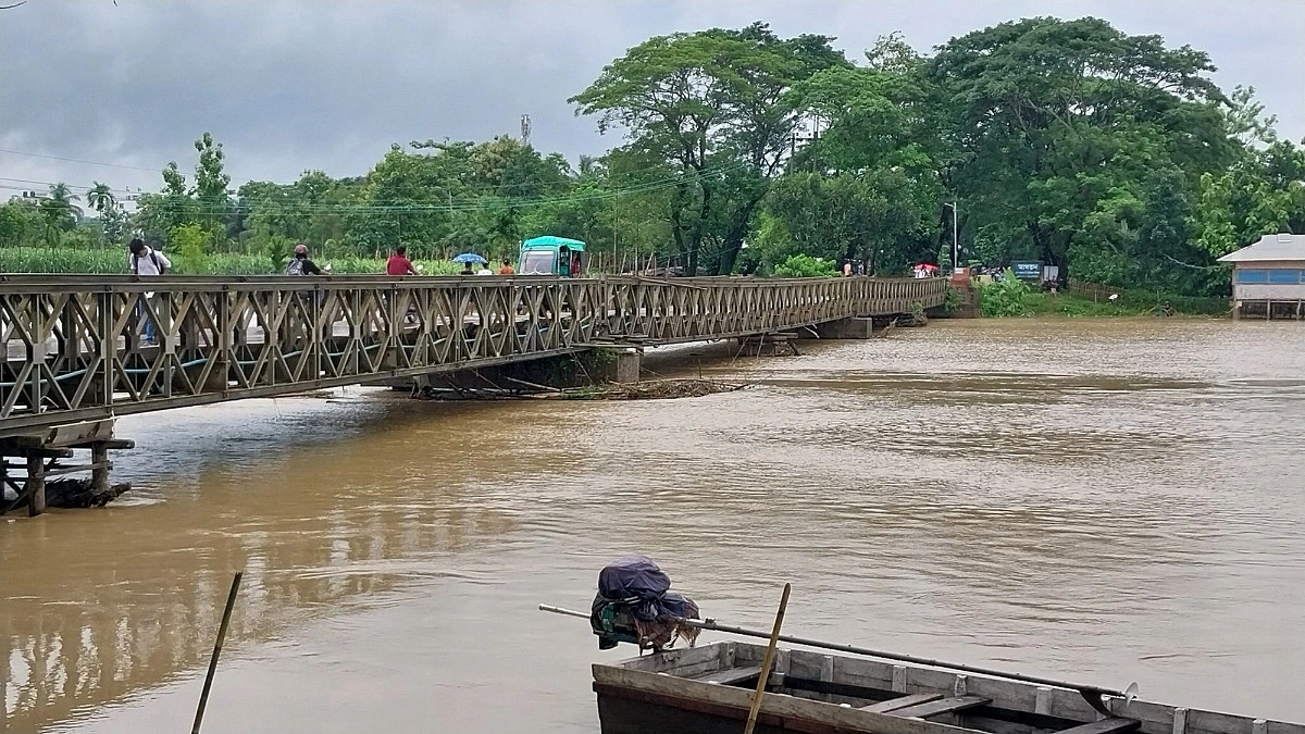 খাগড়াছড়ির অনেক এলাকা এখনো পানির নিচে, বন্যা নিয়ে নেই সুখবর