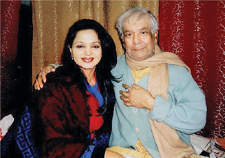 নৃত্যগুরু পণ্ডিত বিরজু মহারাজের সঙ্গে নৃত্যগুরু পণ্ডিত বিরজু মহারাজের সঙ্গে