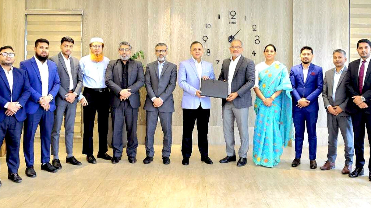 মিডল্যান্ড ব্যাংক ও ক্রেডেন্স হাউজিংয়ের হোম লোন সুবিধার সমঝোতা স্মারক