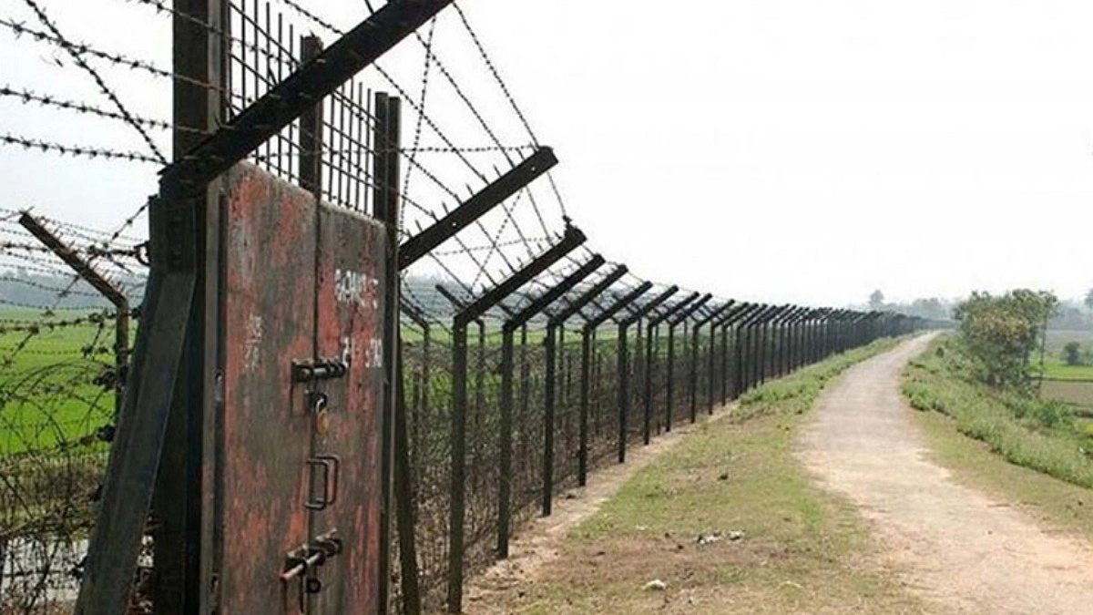 কুলাউড়া সীমান্ত দিয়ে ভারতে অনুপ্রবেশকালে আটক ৬