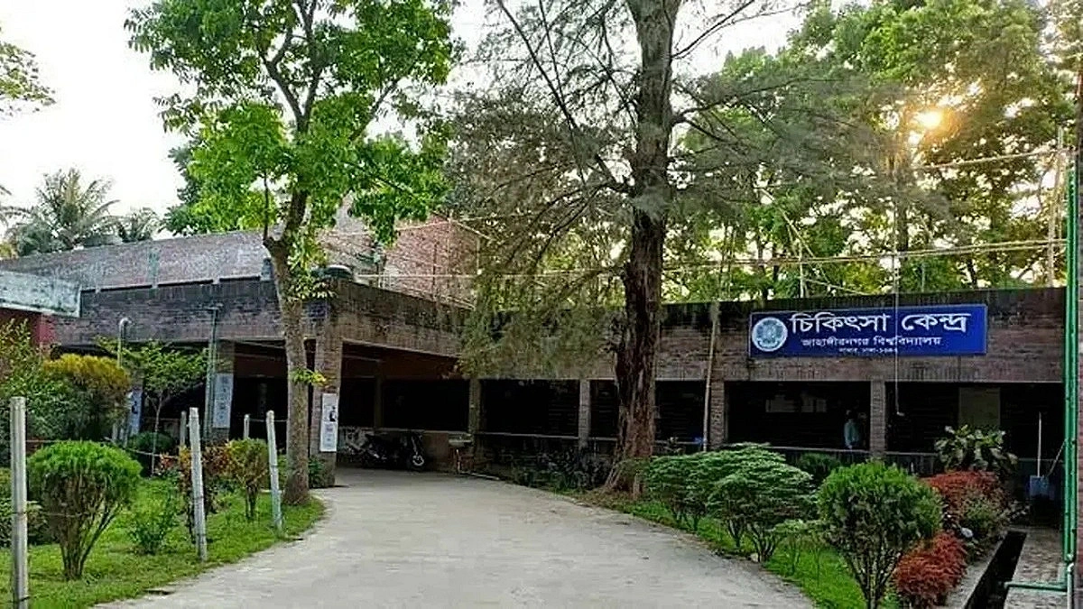 মেডিকেল কর্তার ওষুধ কেলেঙ্কারি!