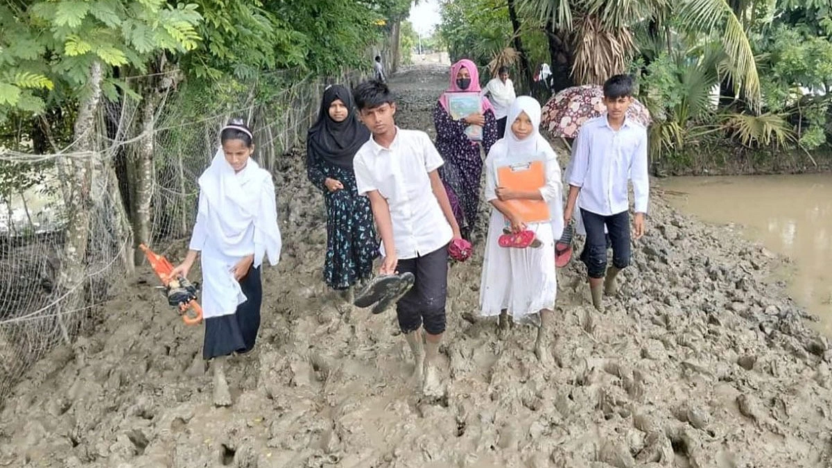 প্রান্তিক শিক্ষার্থীদের প্রতিও নজর দিক রাষ্ট্র