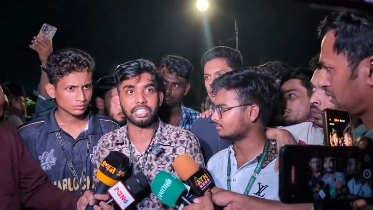 নতুন কর্মসূচির কথা জানিয়ে সড়ক ছাড়লেন আন্দোলনকারীরা