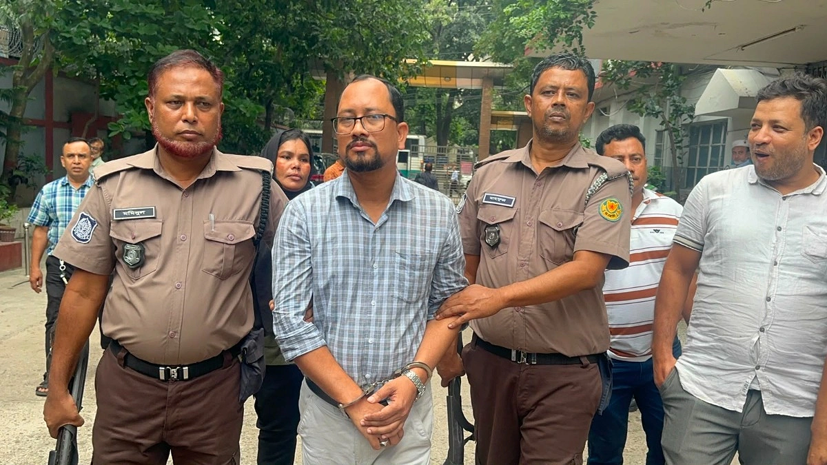 মাউশিতে ধরা পড়ল বহুরূপী ভুয়া বিসিএস কর্মকর্তা