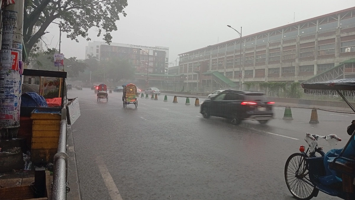 কতদিন থাকবে বৃষ্টি, জানাল আবহাওয়া অফিস