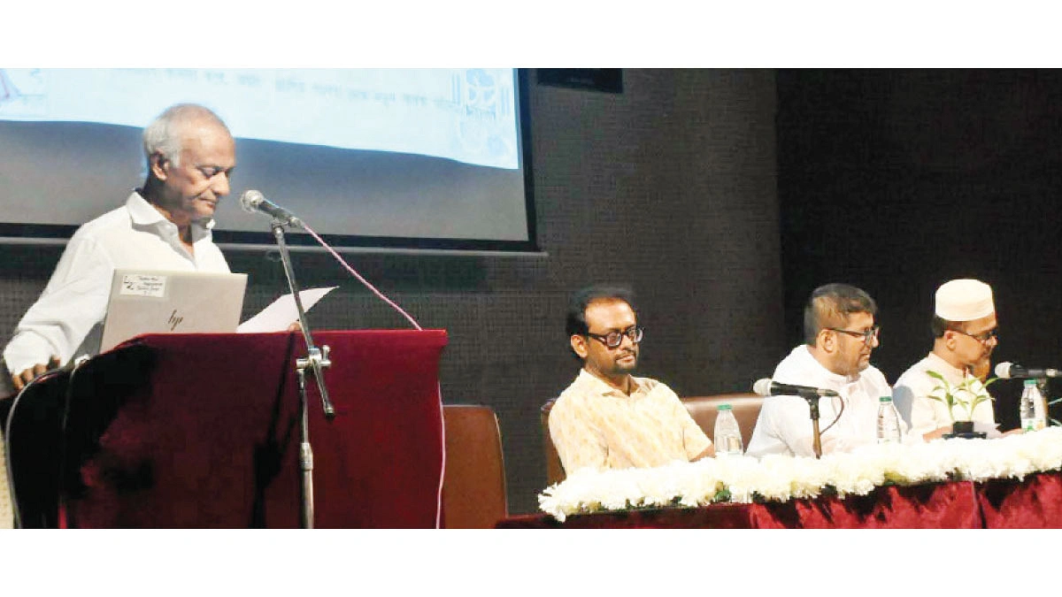 শাহ মুহম্মদ সগীর ও নুরুল মোমেন স্মরণ