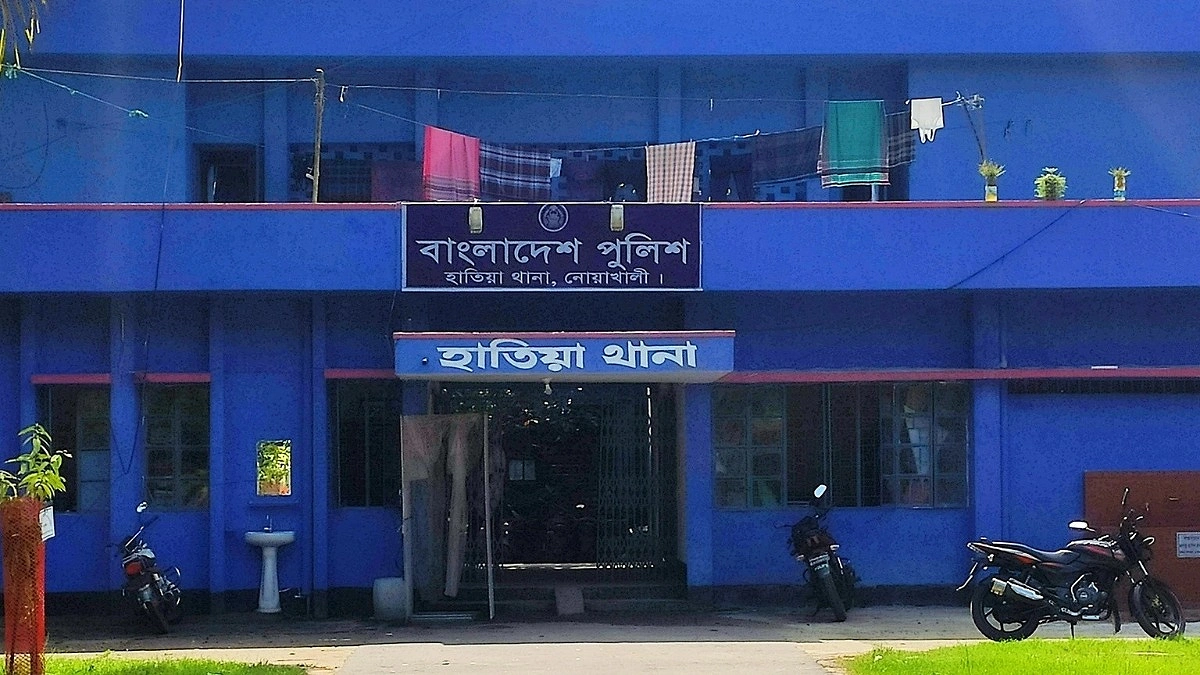 বাইরে জলাবদ্ধতা, ঘরে নবজাতকসহ প্রসূতির মৃত্যু