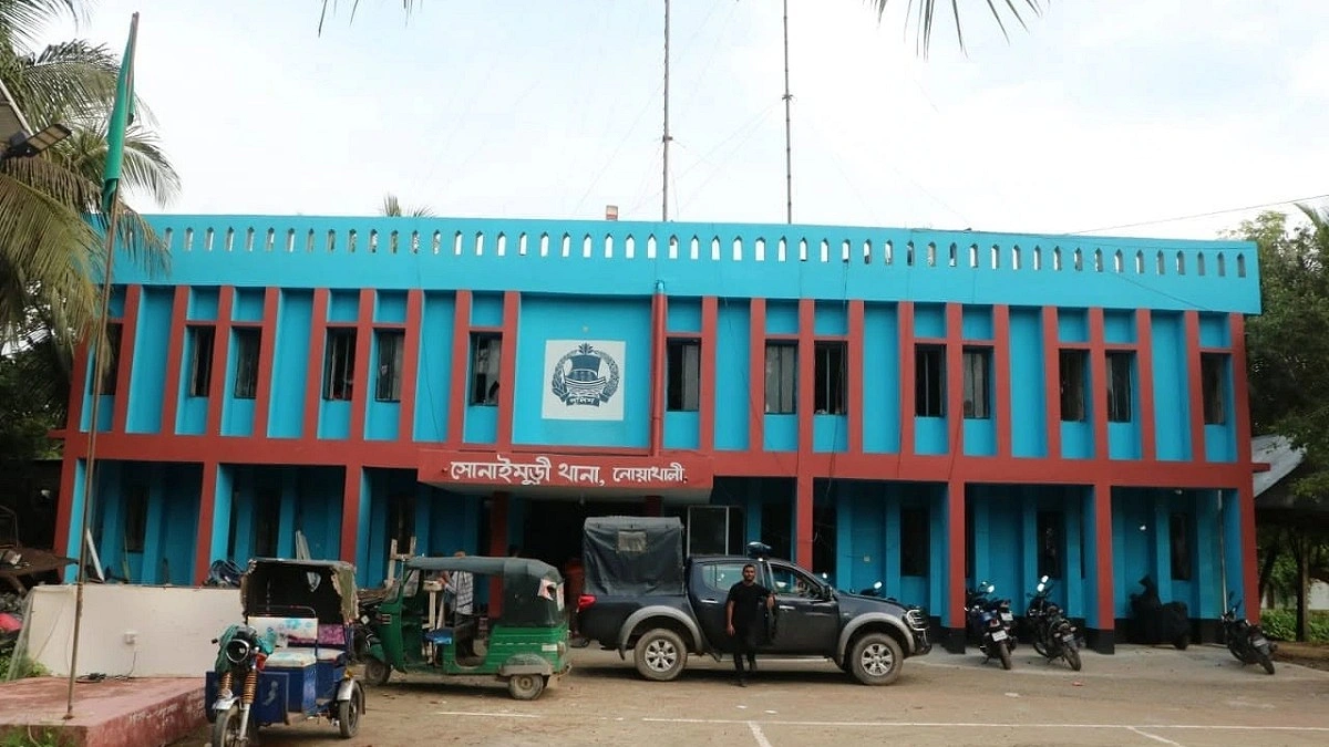 রাস্তা পার হতে গিয়ে বাসচাপায় মৃত্যু শিশুর