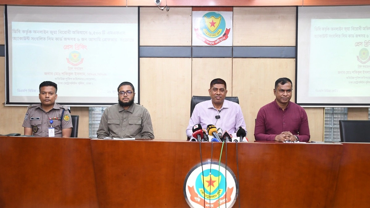 শুধু দোষীদের বিরুদ্ধেই দেওয়া হবে চার্জশিট : ডিবি প্রধান