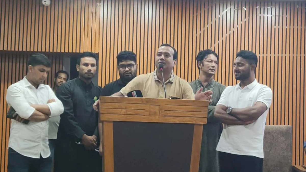 শিবিরের কর্মসূচি দেখে পতিত ছাত্রলীগ স্বস্তি পেয়েছে: রাকিব