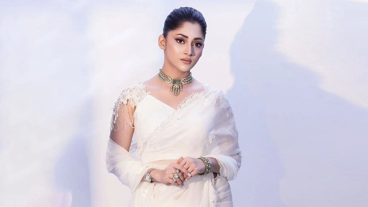 মার্কিন নাগরিকের সঙ্গে পূজা চেরির বাগদানের গুঞ্জন