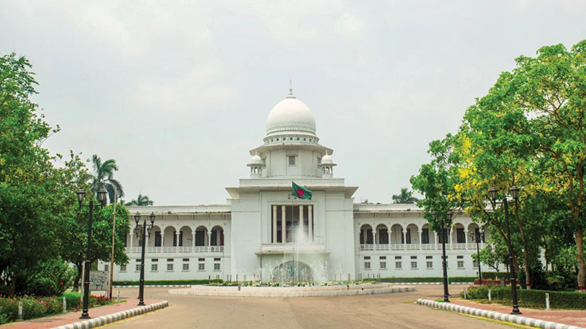 পঞ্চদশ সংশোধনী সংবিধানের সঙ্গে স্পষ্ট প্রতারণা