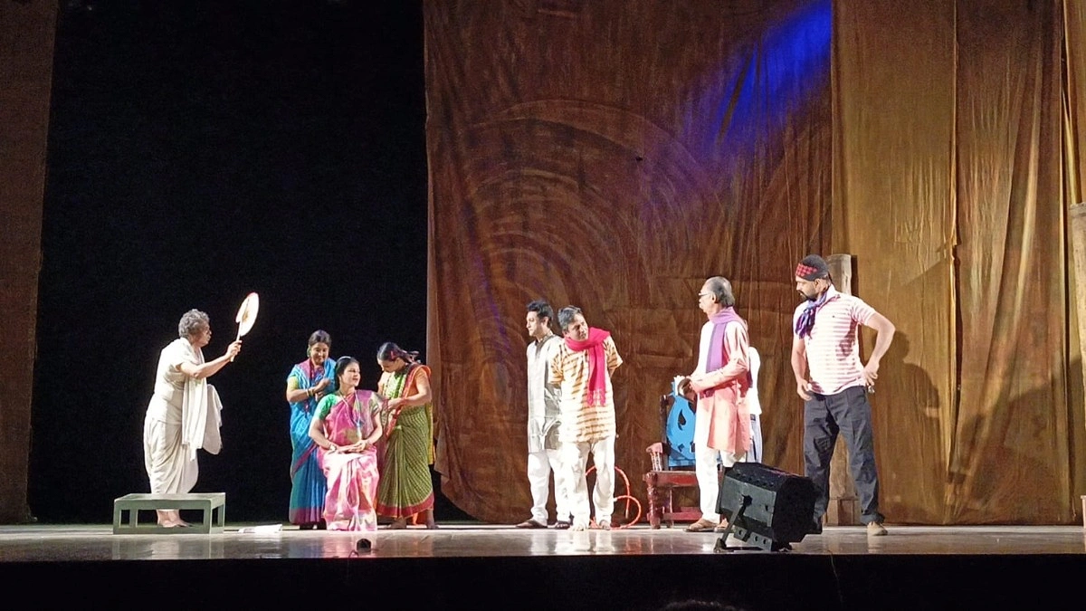 মান্নান হীরার জন্মদিনে শুরু স্মারক আয়োজন