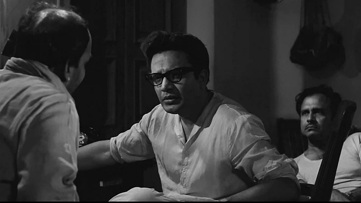 ফ্লপ হিট সুপারহিট থেকে বিস্মৃতির প্রান্তদেশে