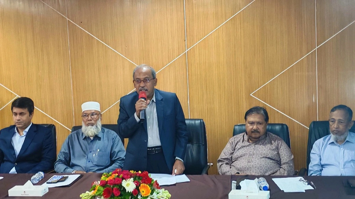 ‘অপতথ্য ও গুজবের সবচেয়ে বড় জবাব সত্য সাংবাদিকতা’