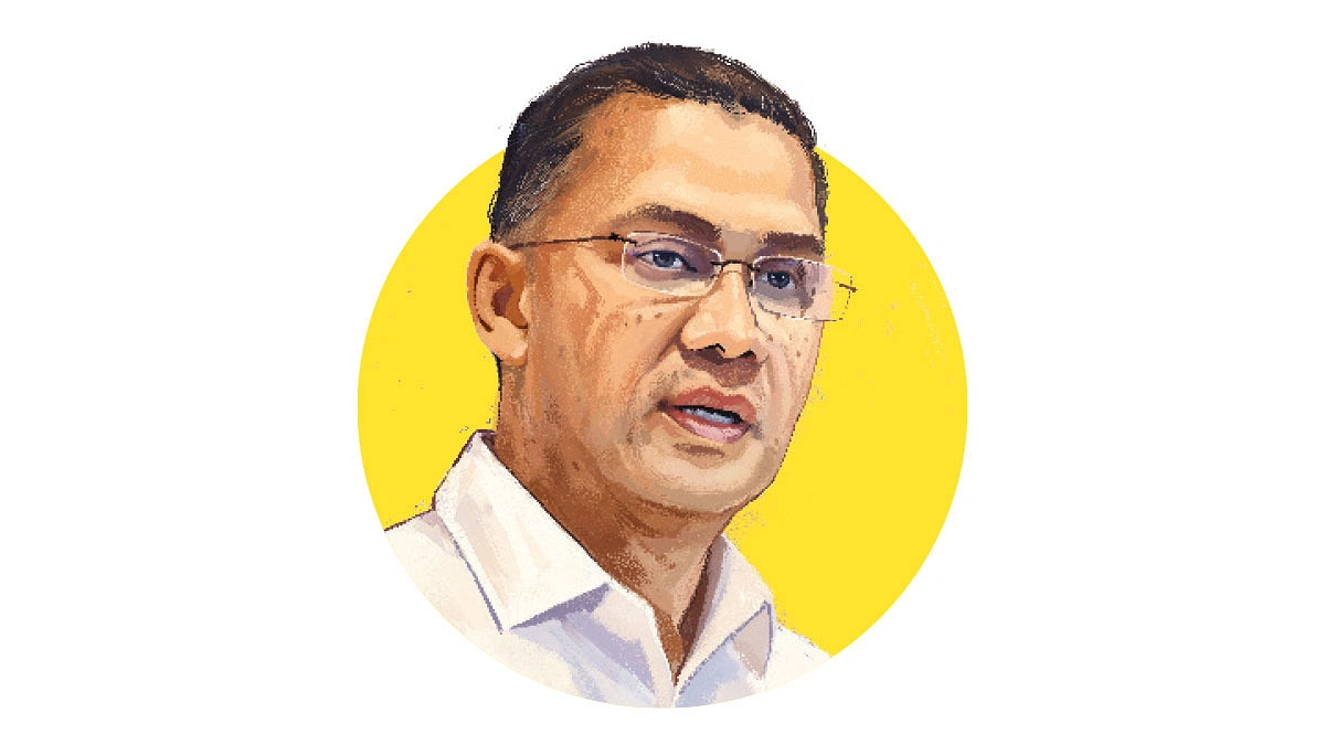 সরকারকে ভয়াবহ পরিস্থিতির মধ্য দিয়ে যেতে হচ্ছে