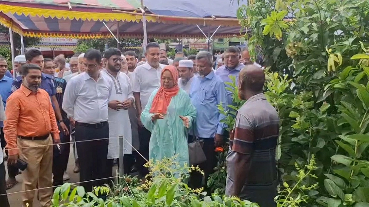 জয়পুরহাটে ১০ দিনব্যাপী বৃক্ষমেলা শুরু