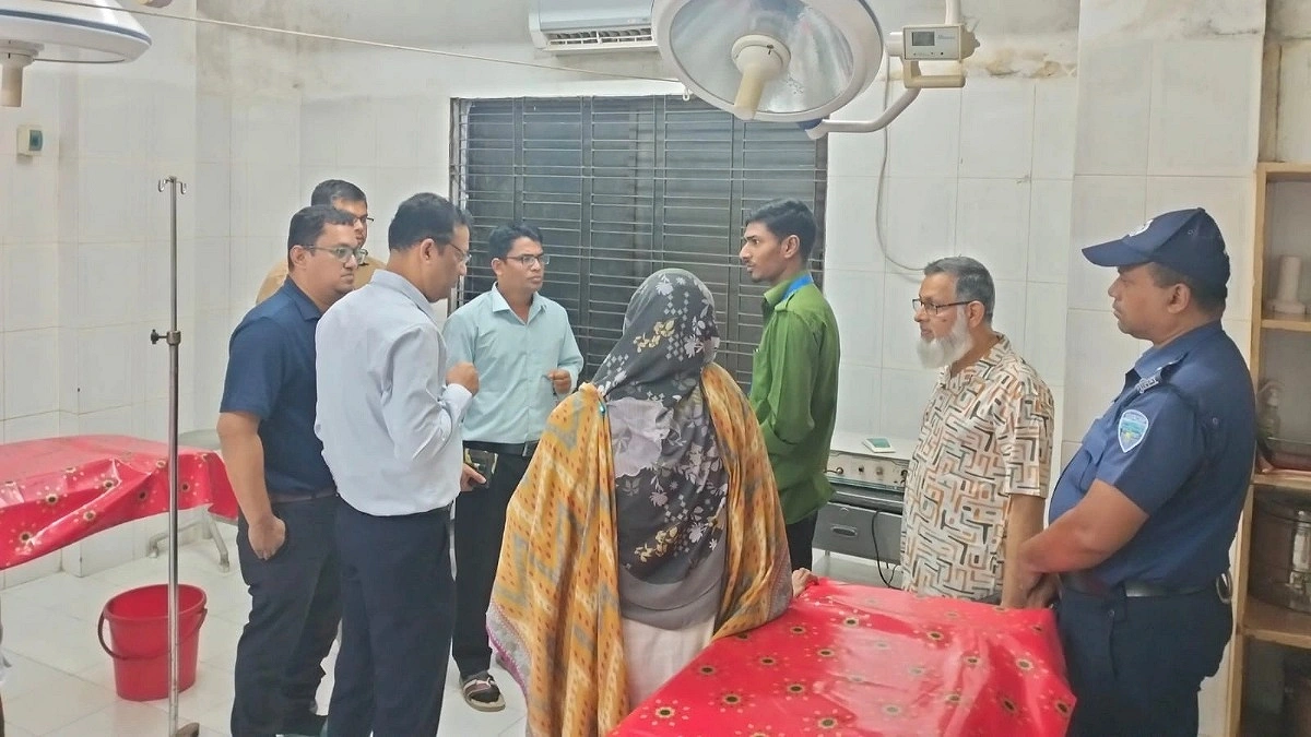 নোয়াখালীতে দুই হাসপাতালের কার্যক্রম বন্ধ, জরিমানা