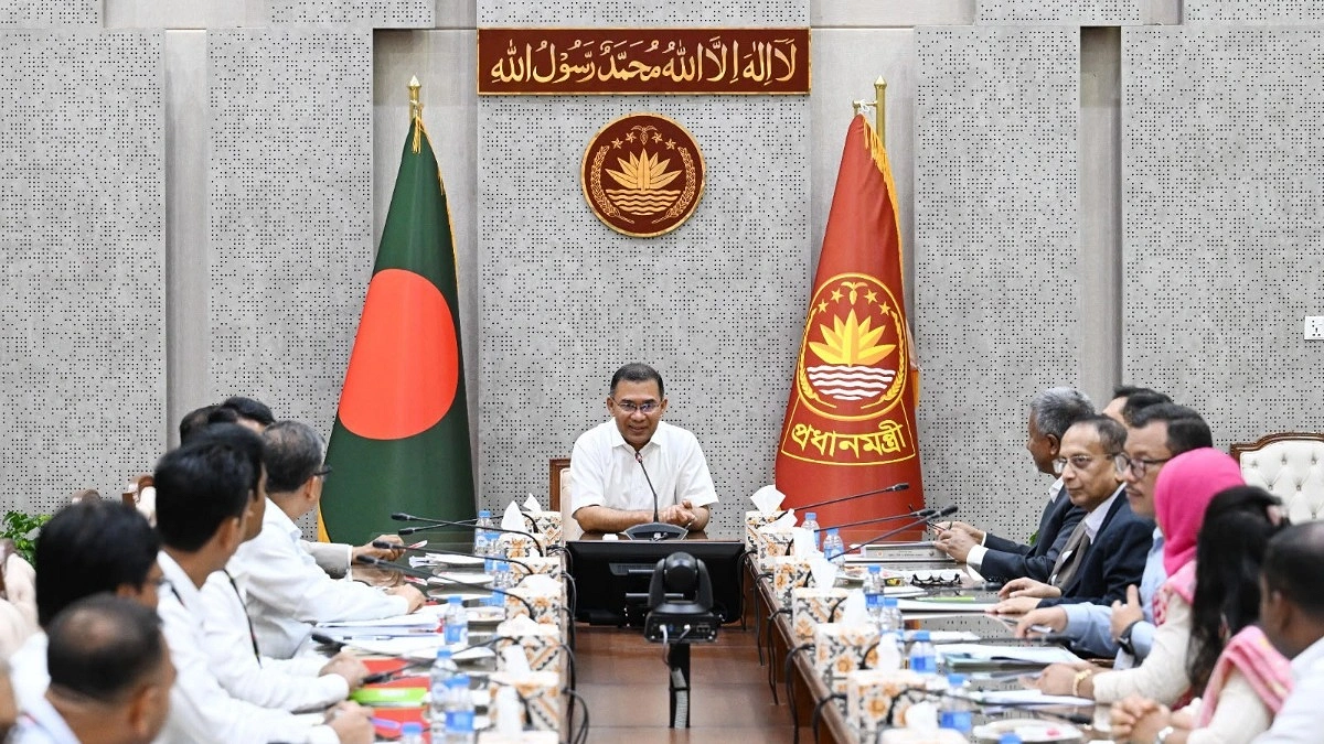 সমস্যা থাকবেই, বসে থাকলে চলবে না