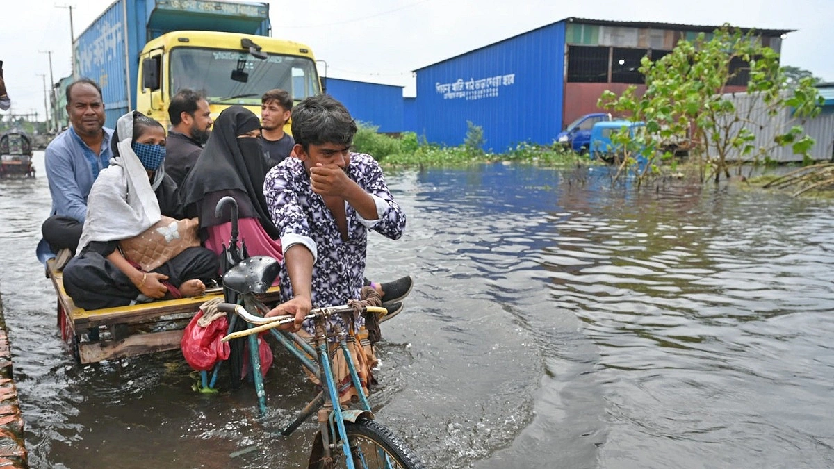 ১৪ হাজার ঘর ভেঙেছে, সড়ক ১৩২০ কিলোমিটার