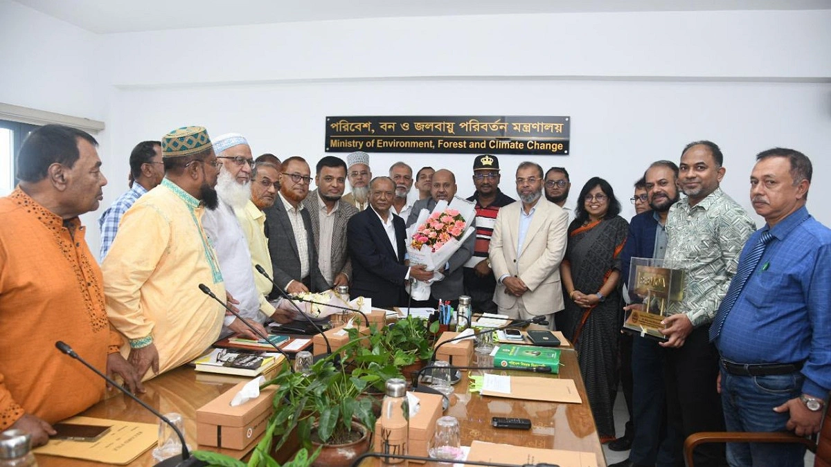 ইটভাটায় কোনোভাবেই কাঠ পোড়ানো যাবে না