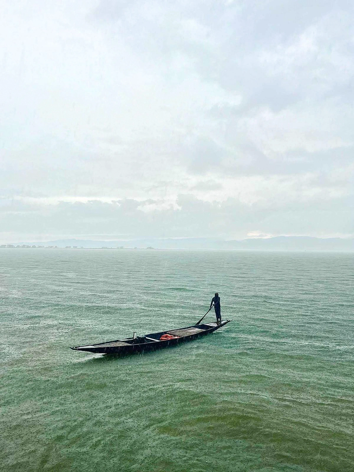 হাওড়ে বৃষ্টি। ছবি: শরিফ হোসেন আসিফ