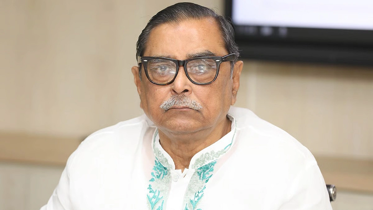 শিক্ষক নিয়োগের অনিয়মের মামলায় গ্রেপ্তার দেখানো হলো মেননকে