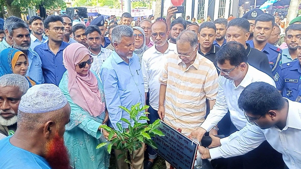 কালাইয়ে বৃক্ষমেলার উদ্বোধন বিদ্যুৎমন্ত্রীর