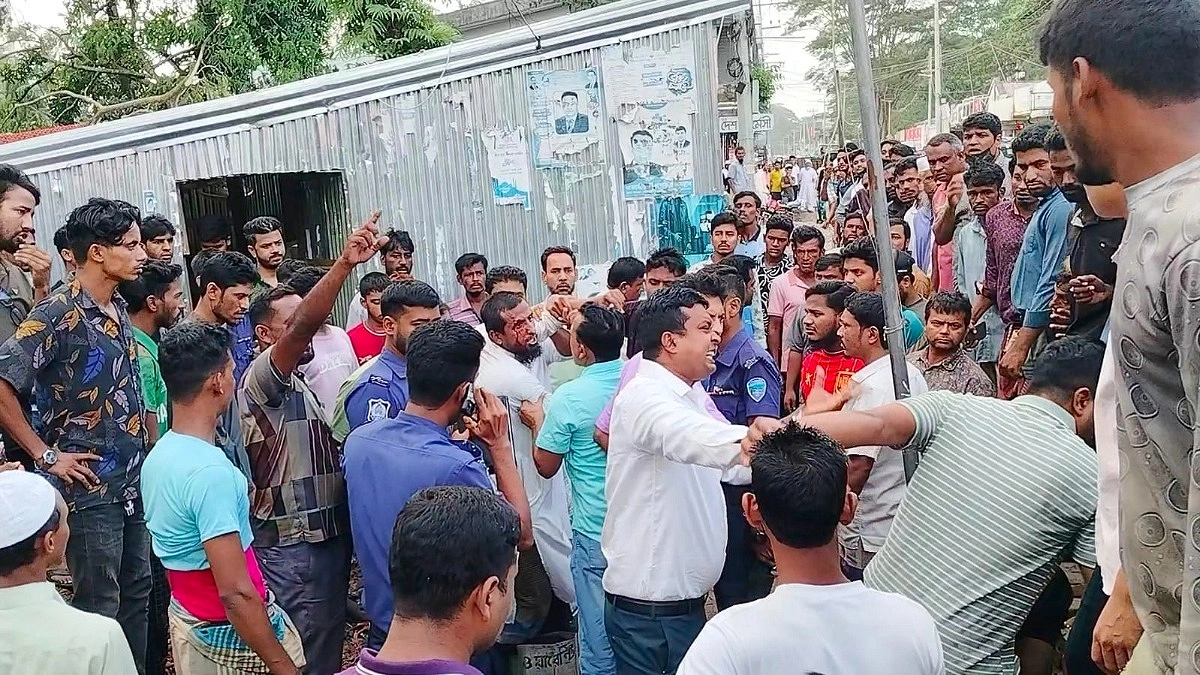 হাতিয়ায় সড়কের কাজের মান নিয়ে সংঘর্ষ, আহত ৬