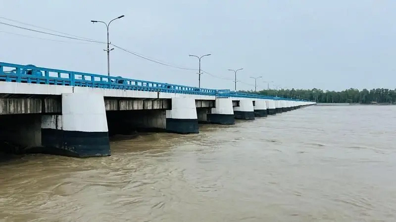 বর্ষাকালে ভারত পানি ছাড়লে আকস্মিক বন্যা ও ভাঙন দেখা দেয়া তিস্তা পাড়ে (ফাইল ছবি)