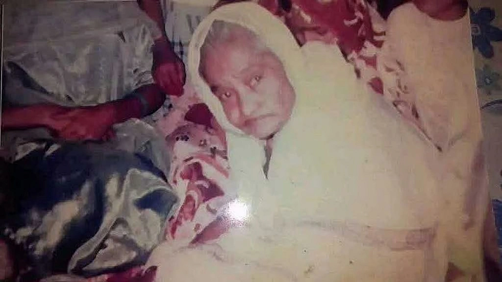 আলাউদ্দিন খাঁর বড় মেয়ে সরোজা বেগম